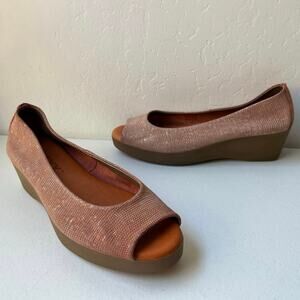 The Flexx Wedge Leather Shoes Slip-On Peep Toe Metallic Croc Orange Size 8.5